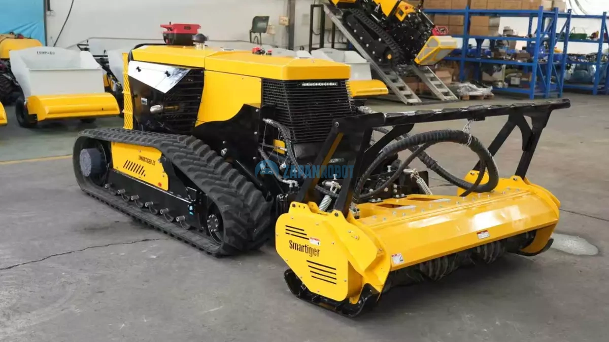 Большой дизельный мульчер Zapan ST75 с пультом управления